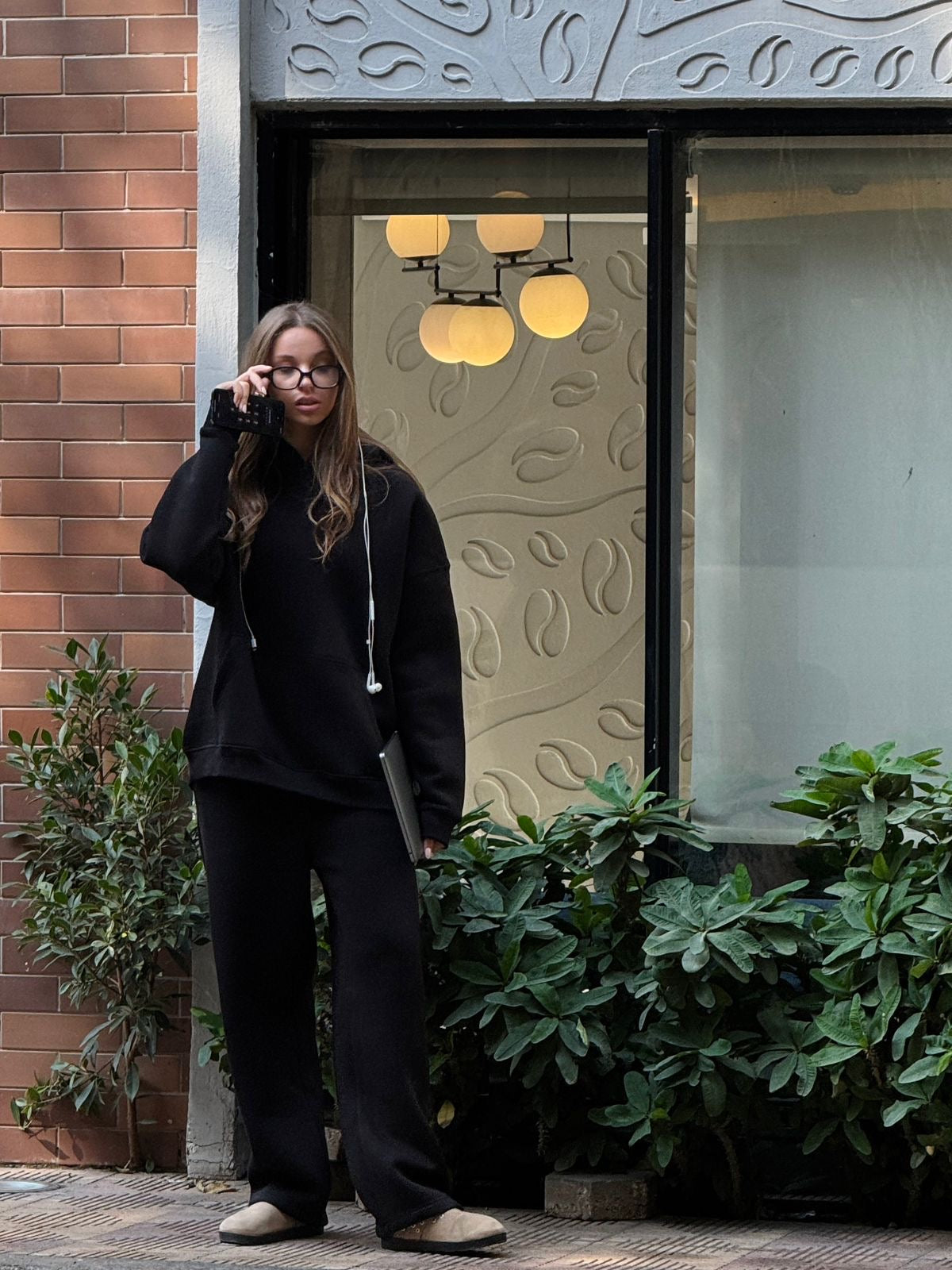 Black Sweatpants 002